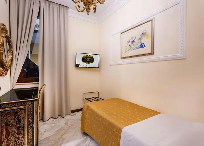 Hotel Des Epoques