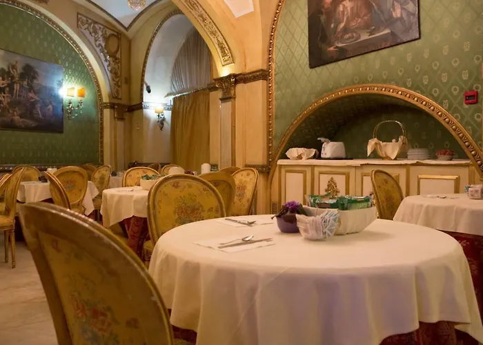 Des Epoques Hotel